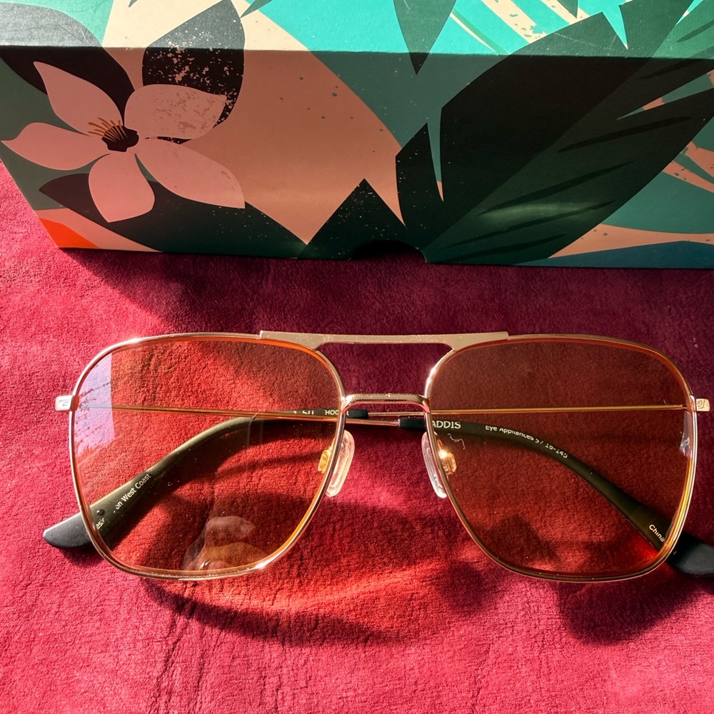 Caddis Readers 1.50 Gold Frame Brown Lens Aviator